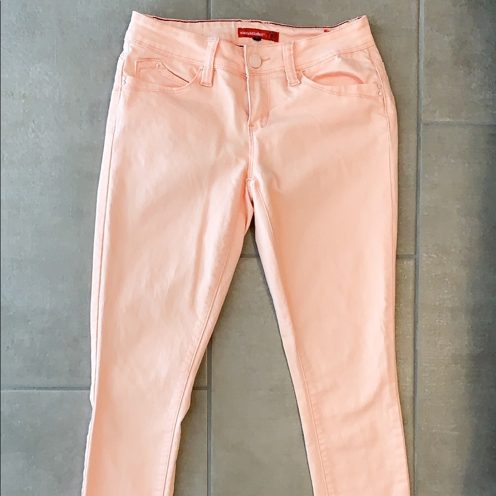 Low rise jeans